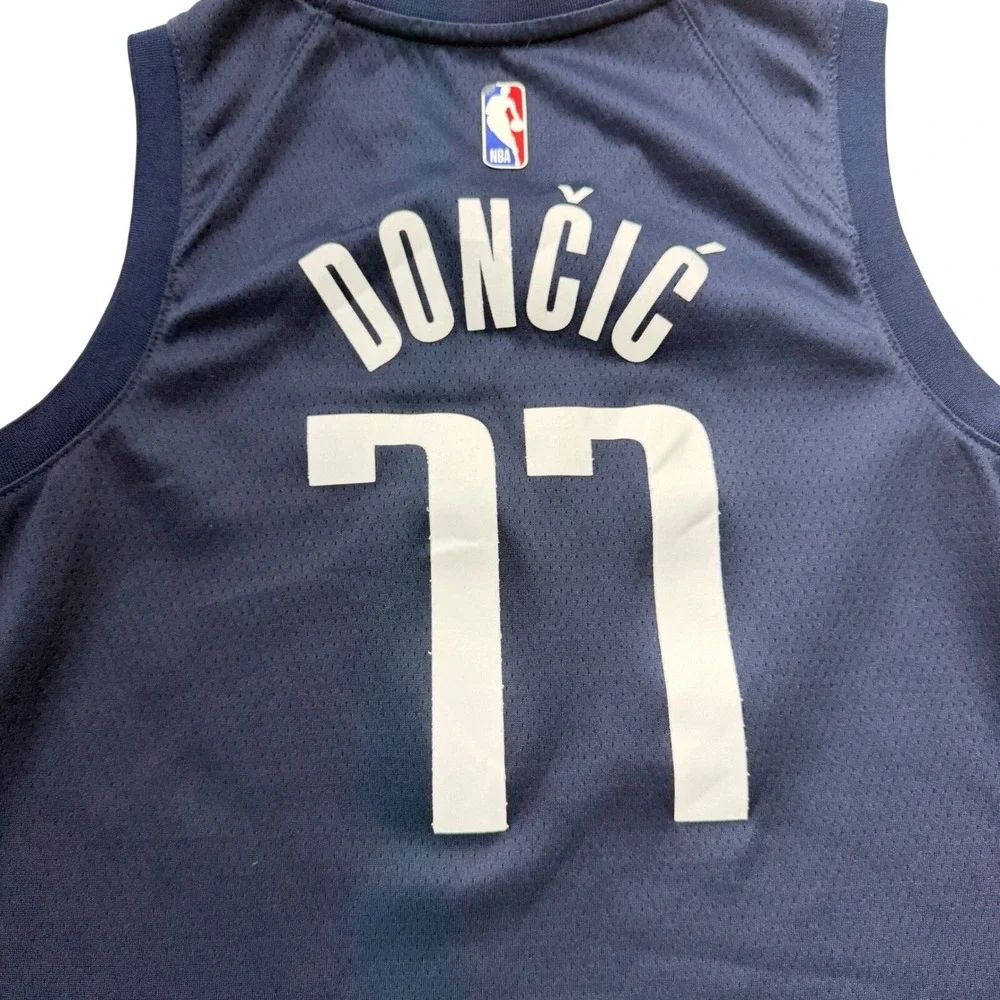 Nike Basketball Jersey Kids M Blue Luka‎ Doncic 77 Dallas Mavericks Swingman NBA